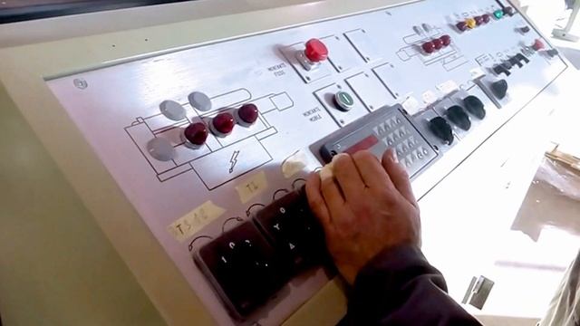 Intestatrice Profilatrice per parquet; Machine for parquet; www.geremiamacchine.it смотреть онлайн