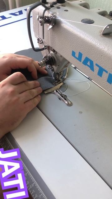 Jati 0303 идеально для перетяжки руля и салона авто #швейнаямашинка #швея#перетяжкаруля смотреть онлайн