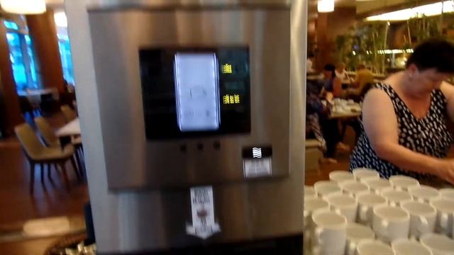 Vlog Lara - Turkish Breakfast Buffet Concorde De Luxe Antalya смотреть онлайн