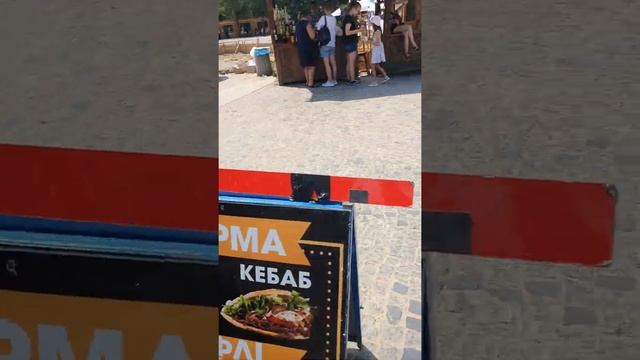 Рынок-Ярмарка Яремче Карпаты лето 2021 перевернул банку с грибочками😄🙉👍 смотреть онлайн