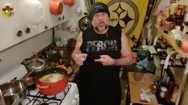 Homemade Garlicky Vegetable Stock : Snackin' With Ortega 121 смотреть онлайн