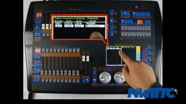4 patching operation "Hand drawing 1024ch stage lighting console dmx controller" смотреть онлайн