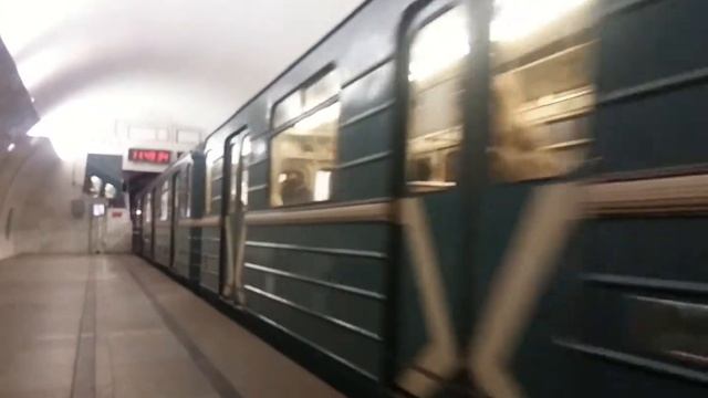 81-717/714.5 На станции Тверская смотреть онлайн