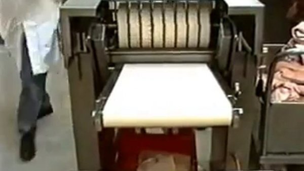 Полуавтоматическая шкуросъемная машина NOCK