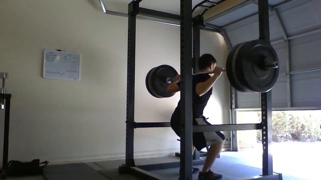 365 Back Squat at 160lb Body Weight 06-29-2013 смотреть онлайн