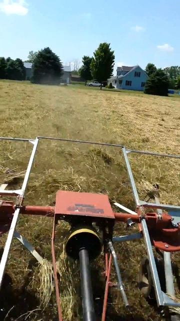 John Deere 430 tedding hay смотреть онлайн
