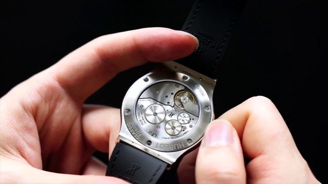 Breaking the Stereotype: Hublot Classic Fusion Ultra Thin Review | 515.NX.2210.LR смотреть онлайн