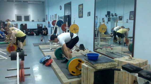 Макс Бречко, становая тяга 190 кг смотреть онлайн