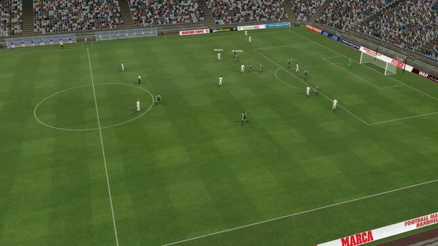 R. Madrid - Málaga - Benzema Гол 31 минута смотреть онлайн