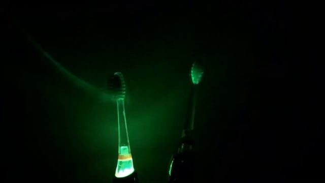 BrushBaby KidzSonic Flashing Disco Lights смотреть онлайн