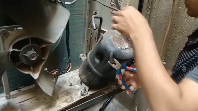 Air Conditioner Repairing O General 18000 Btu New Compressor Change in Dubai смотреть онлайн