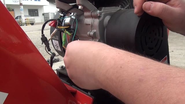 Triturador de Galhos e Arbustos para Jardinagem - BIO100G смотреть онлайн