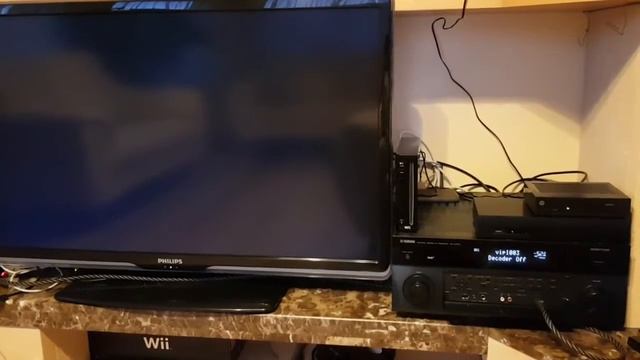 Yamaha rx-A1070 and Motorola VIP 1003 connected by HDMI смотреть онлайн