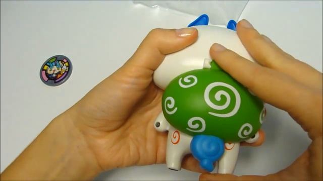Yo-Kai Watch Komasan Figure from Hasbro / Йокай Вотч Комасан фигурка и медаль смотреть онлайн
