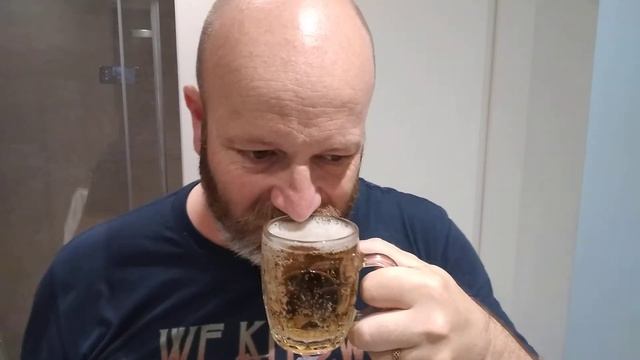 Baltika Non-Alcoholic Lager 0.5% смотреть онлайн