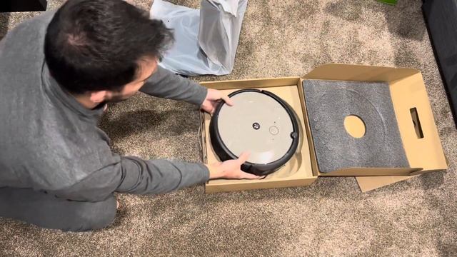 iRobot Roomba i1+ unboxing Walmart deal смотреть онлайн