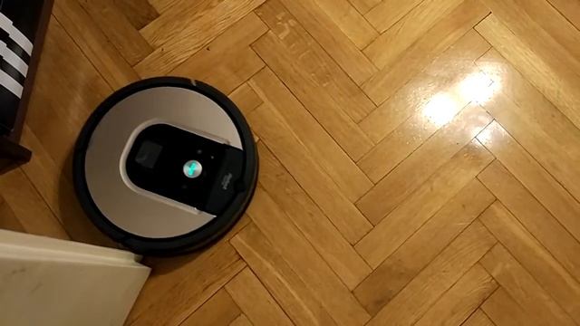 iRobot Roomba 976 смотреть онлайн
