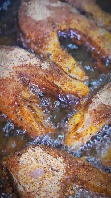 ЖАРЕНЫЙ САЗАН ПО ОСОБЕННОМУ РЕЦЕПТУ смотреть онлайн