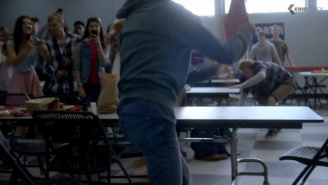 Miguel Fights Kyler At School - Cobra Kai (Season 1 Episode 5) смотреть онлайн