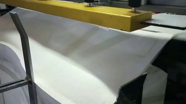 Paper Cup Fan Die Cutting and Embossing---PY-1200 roll die-cutting machine смотреть онлайн