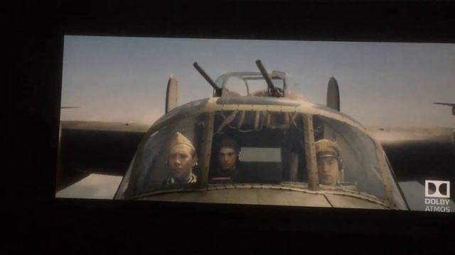 Filmklipp från första raden i bion. Inspelat med iPhone 5 смотреть онлайн