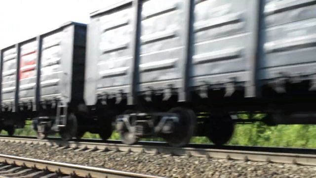 «По прямой» Грузовой поезд 2ЭС10-118 с бустерной секцией смотреть онлайн