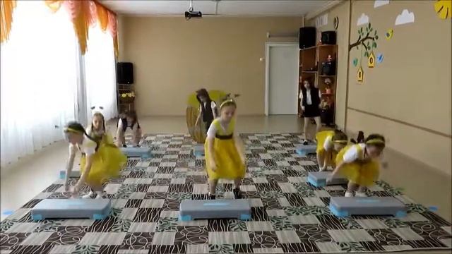 Хочешь мёда Потанцуй МБДОУ 46 Снегири смотреть онлайн