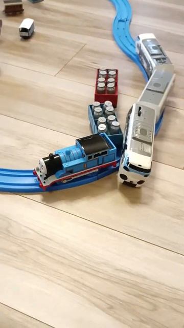 Funny Thomas and Friends! смотреть онлайн