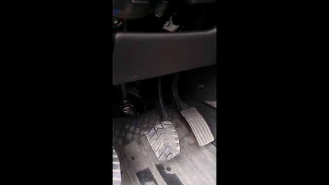 Lada Vesta NG. Неисправность датчика тормоза(лягушки). Не заводится. Как уехать? смотреть онлайн