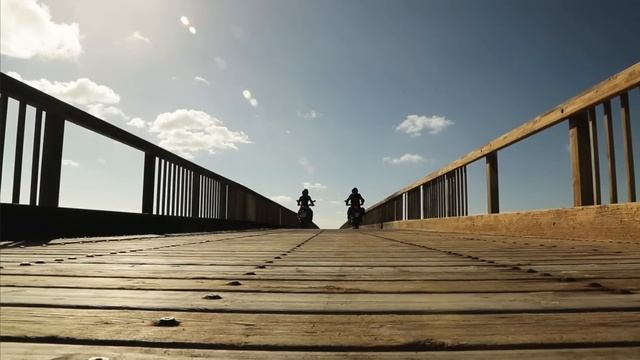 Yamaha MT-07 Game On! | First Ride | Motorcyclenews.com смотреть онлайн