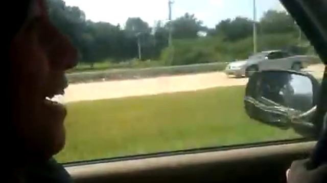 ЗМЕЯ НА КАПОТЕ АВТОМОБИЛЯ!ЖЕСТЬ!!! смотреть онлайн