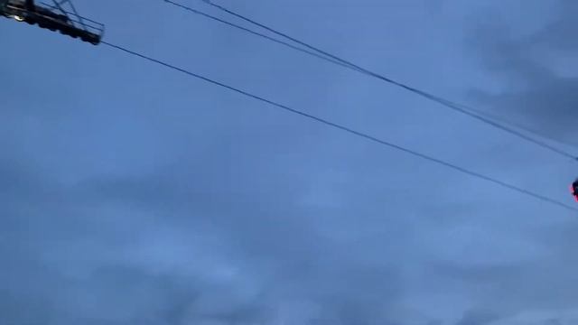 Канатка в Лужниках, вечером все гораздо эффектнее) смотреть онлайн