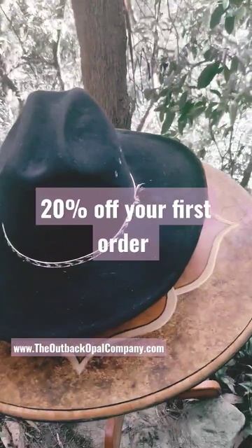 Australian Outback ranch Cowboy Hats! #vintage #oldisgold #oldschool #fashion #australia смотреть онлайн