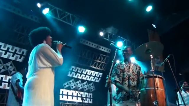 Vanessa Melo canta Águas de Oxalá - Show Pradarrum смотреть онлайн