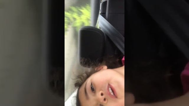 Defne ve efe yine beraber like istiyor lütfen sayfamı beğenin ve abone olun смотреть онлайн