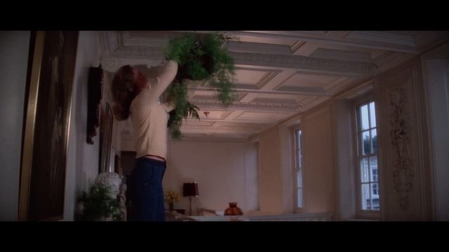 The Omen Collection: The Omen (1976) - Clip: Tricycle Terror (HD) смотреть онлайн
