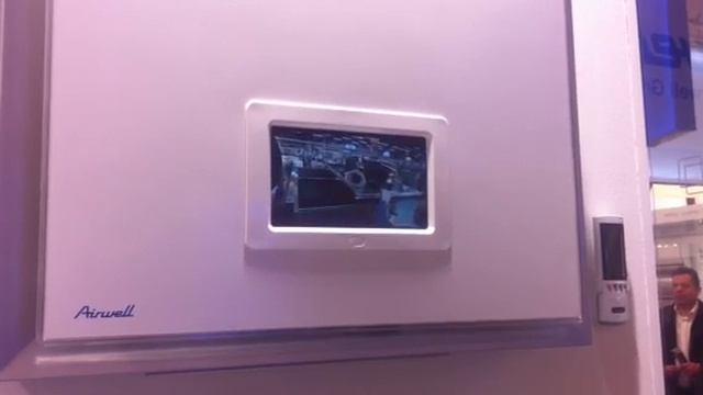 Pompe à chaleur inverter mural Airwell carré ref XLD avec écran LCD смотреть онлайн