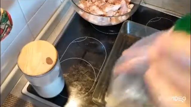 Крылья куриные по рецепту.... смотреть онлайн