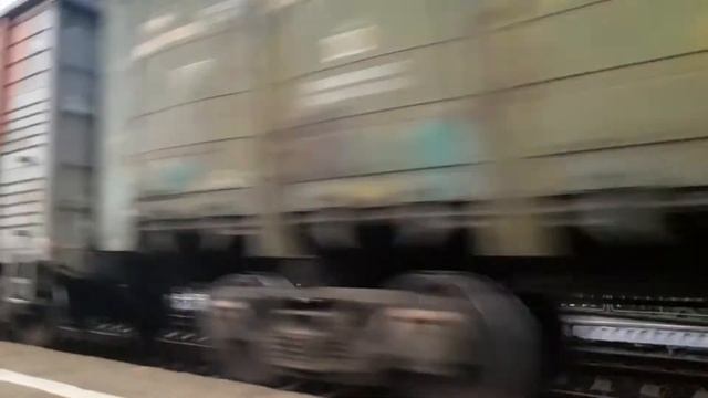 «Близко к поезду» смотреть онлайн