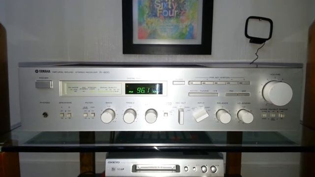 AMPLI YAMAHA R 900 смотреть онлайн