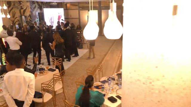 🔴 DÎNER GALA ROYAL // 40 ANS DU PROPHÈTE JOEL FRANCIS// смотреть онлайн