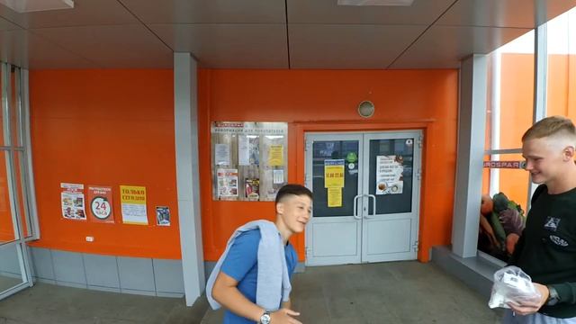 2700 за 20 мин, помогаем бездомному, встреча с предпринимателем смотреть онлайн