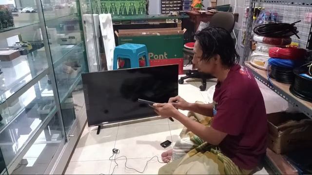 Smart TV Android CHANGHONG... Begini Kalau Beli TV chinaaa‼️ смотреть онлайн