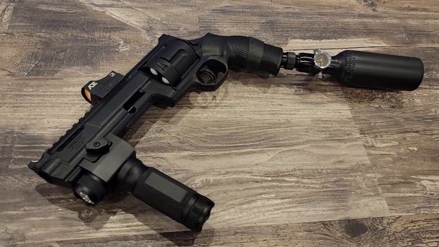 What's in your 5.11 Tactical bag? Less Lethal Home Defense MLL-DK Cannon T4E HDR 68 HPA 40 joules смотреть онлайн