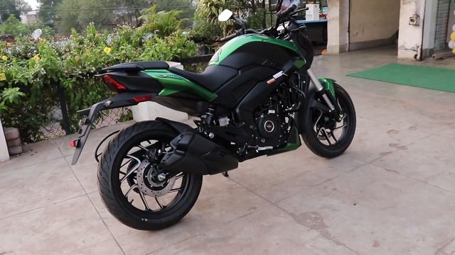 Bajaj Dominar 400 2021 Detailed Review || lowest emi & Downpayment || Dominar 400 || On road Price смотреть онлайн