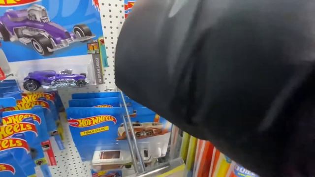 Перекрёсток-Детский мир…ничего не нашёл.Мини-охота-2. смотреть онлайн