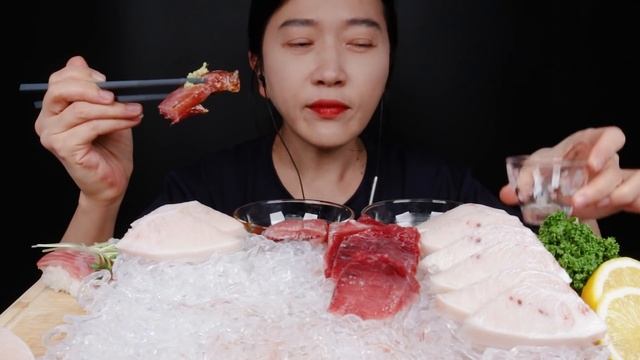 참치회 머릿살 황새치 뱃살 리얼사운드 먹방 ASMR RAW TUNA MUKBANG EATING SOUNDS NO TALKING | NAJIN смотреть онлайн