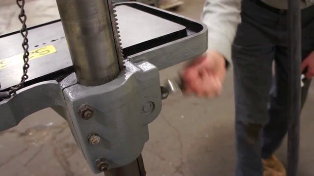 ROCKWELL DELTA 15" Single Spindle Drill Press Series 15-665 смотреть онлайн