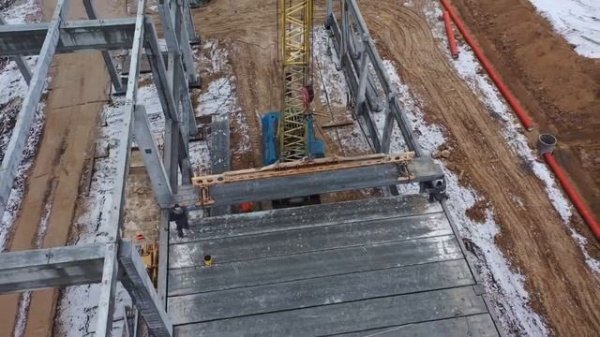 Монтаж сборных плит покрытия