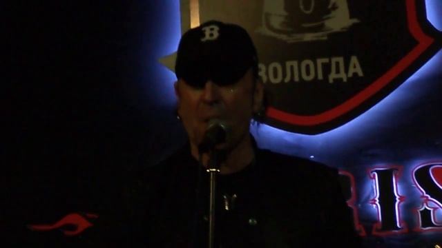 Артур Беркут, акустический концерт в клубе Irris, Вологда, 13.02.2015 смотреть онлайн